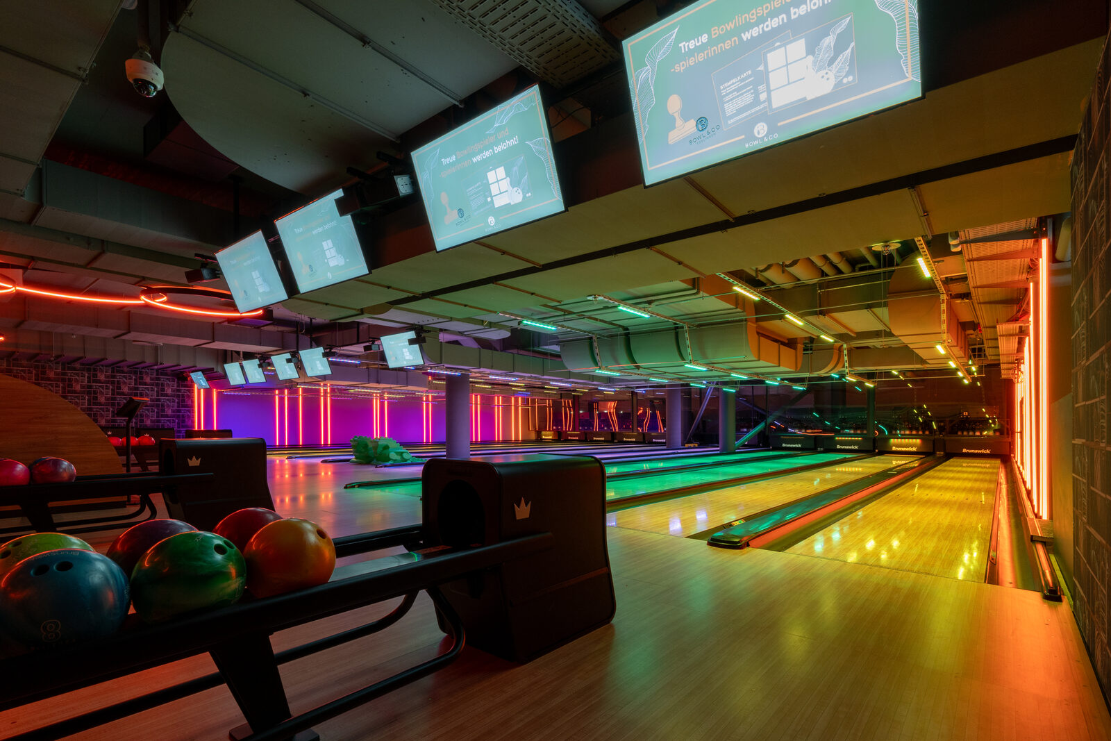 Bowl & Co — Esslingen, Germany