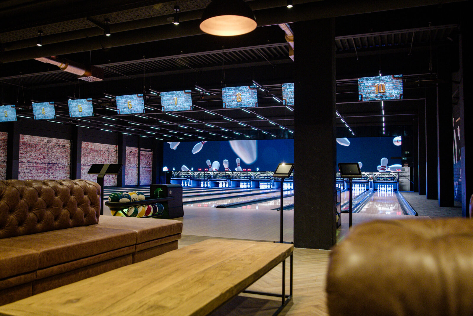 Friday's Bowling — Frankfurt, Deutschland