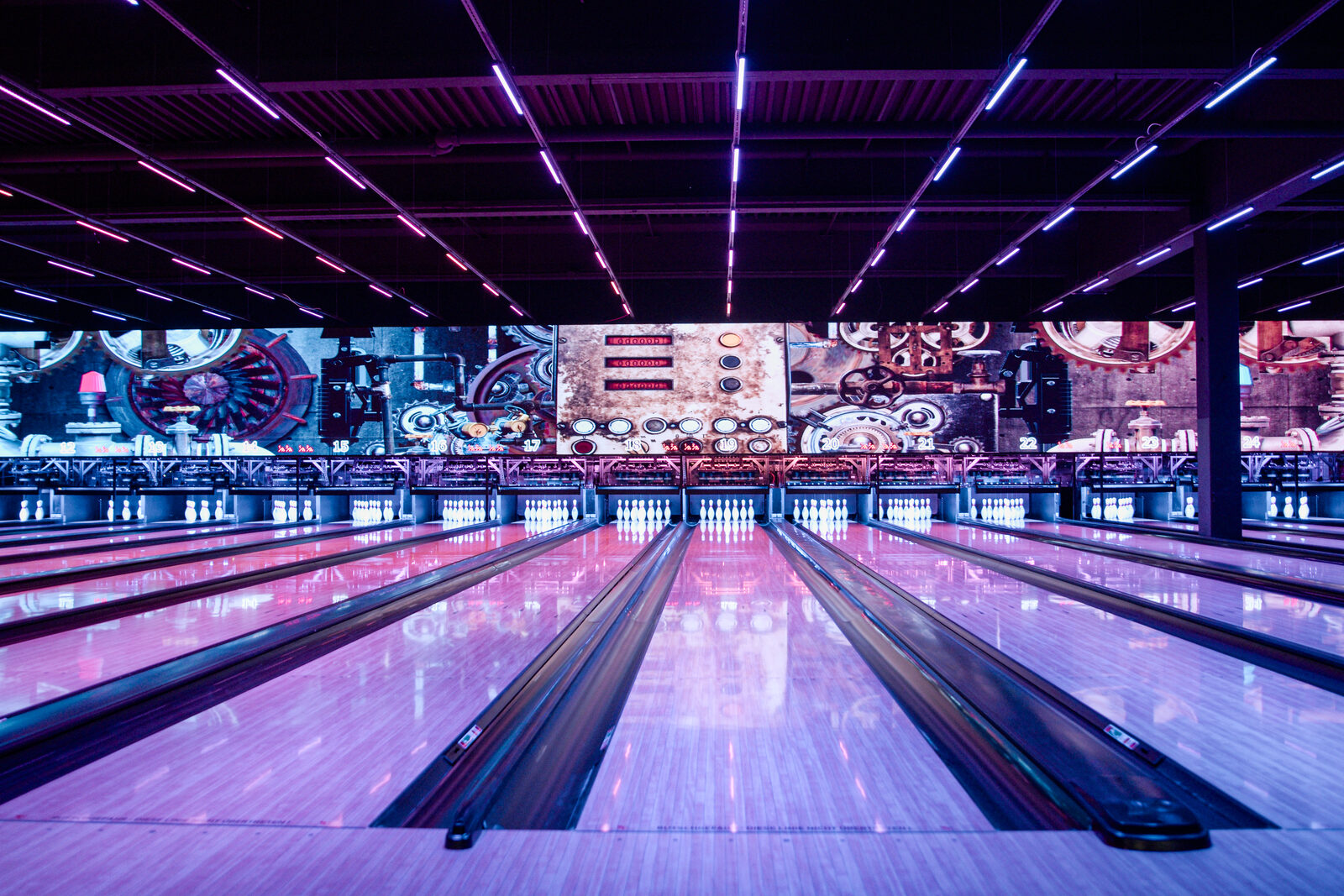 Friday's Bowling — Frankfurt, Deutschland